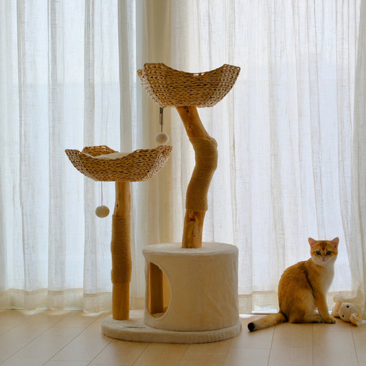 【雲にのる】樹洞付き天然ラタンキャットタワー｜北欧風・無垢材・猫じゃらし付き(翌営業日発送可能）