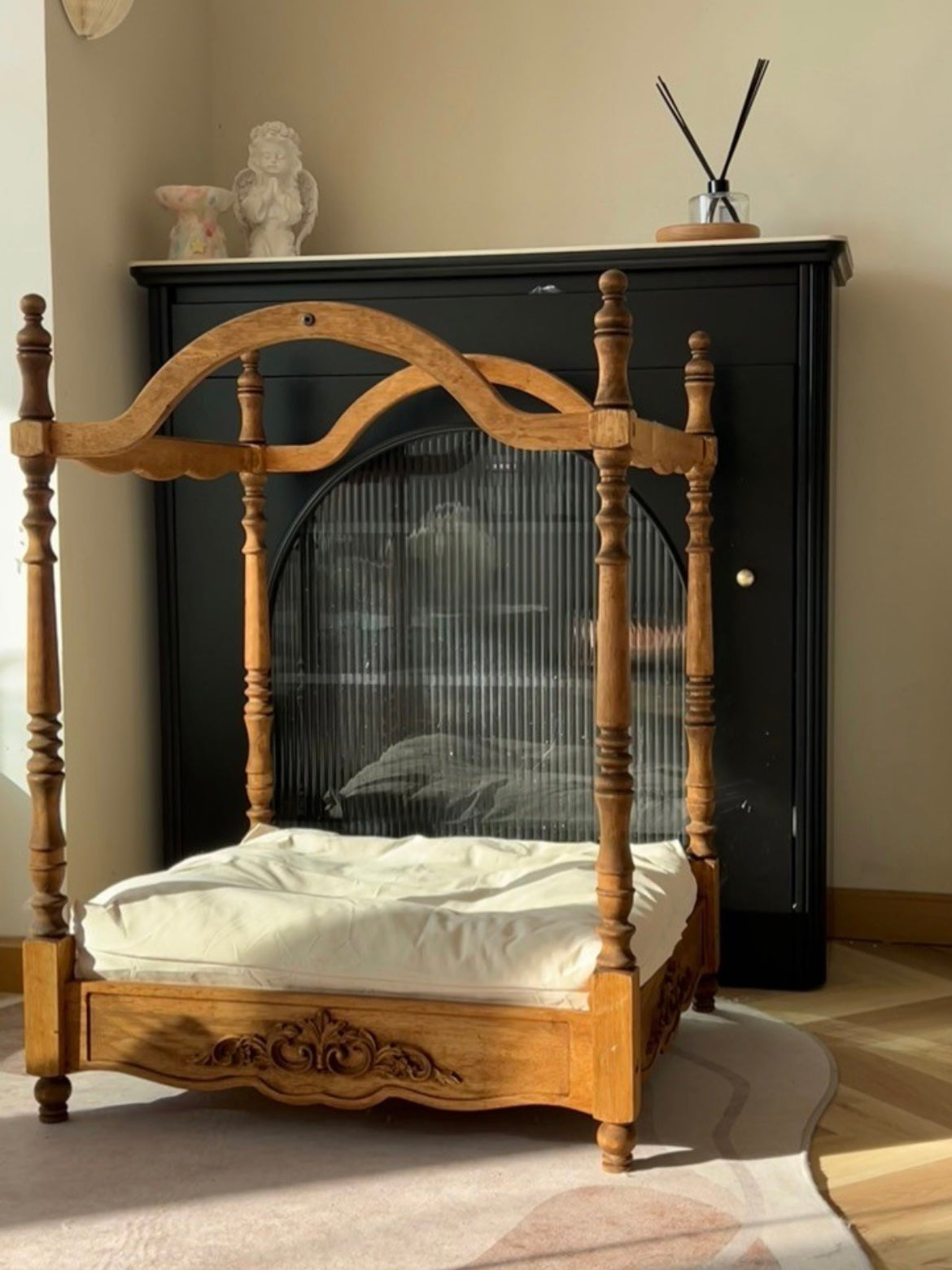 ローマの休日】高級天然木製ペットベッド キャノピーベッド 猫用ベッド